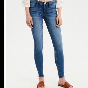 American Eagle Medium Wash Next Level  Flex Mid-rise Skinny Jeans 28"x32"